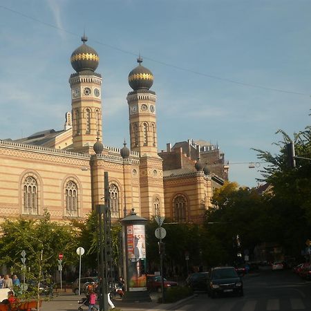 Museum View Apartment Budapest Ngoại thất bức ảnh