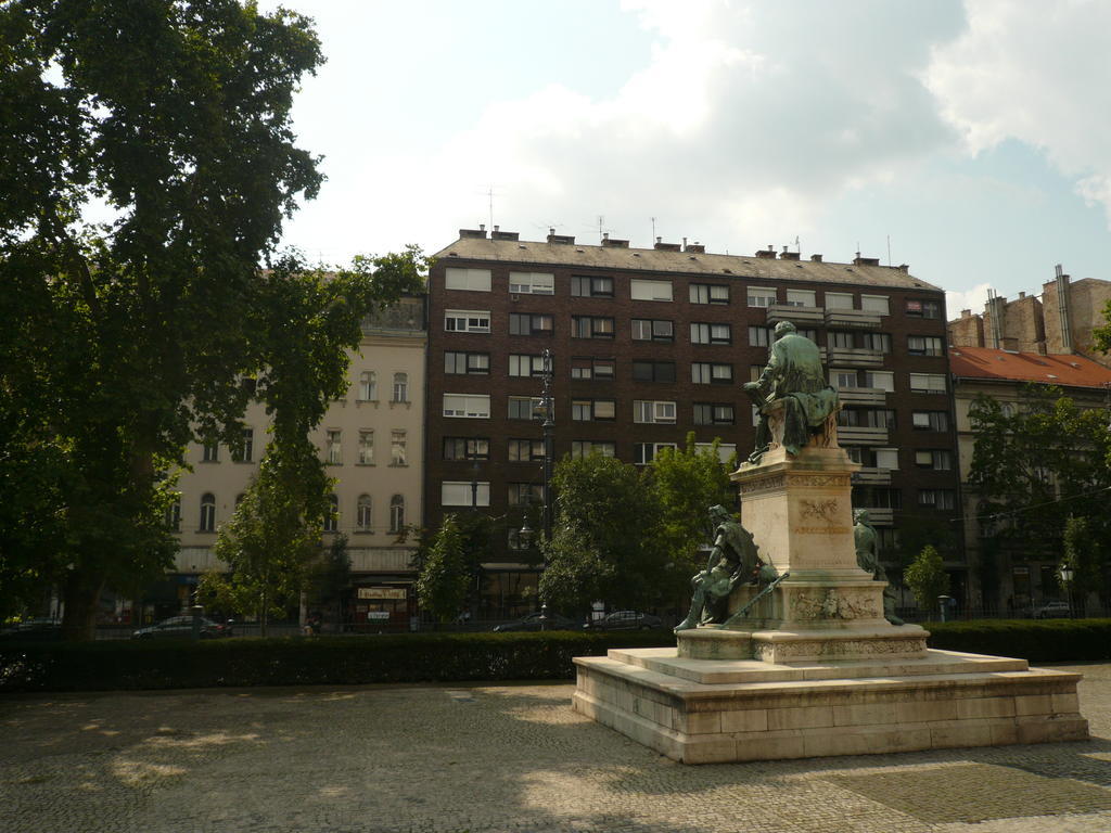 Museum View Apartment Budapest Ngoại thất bức ảnh