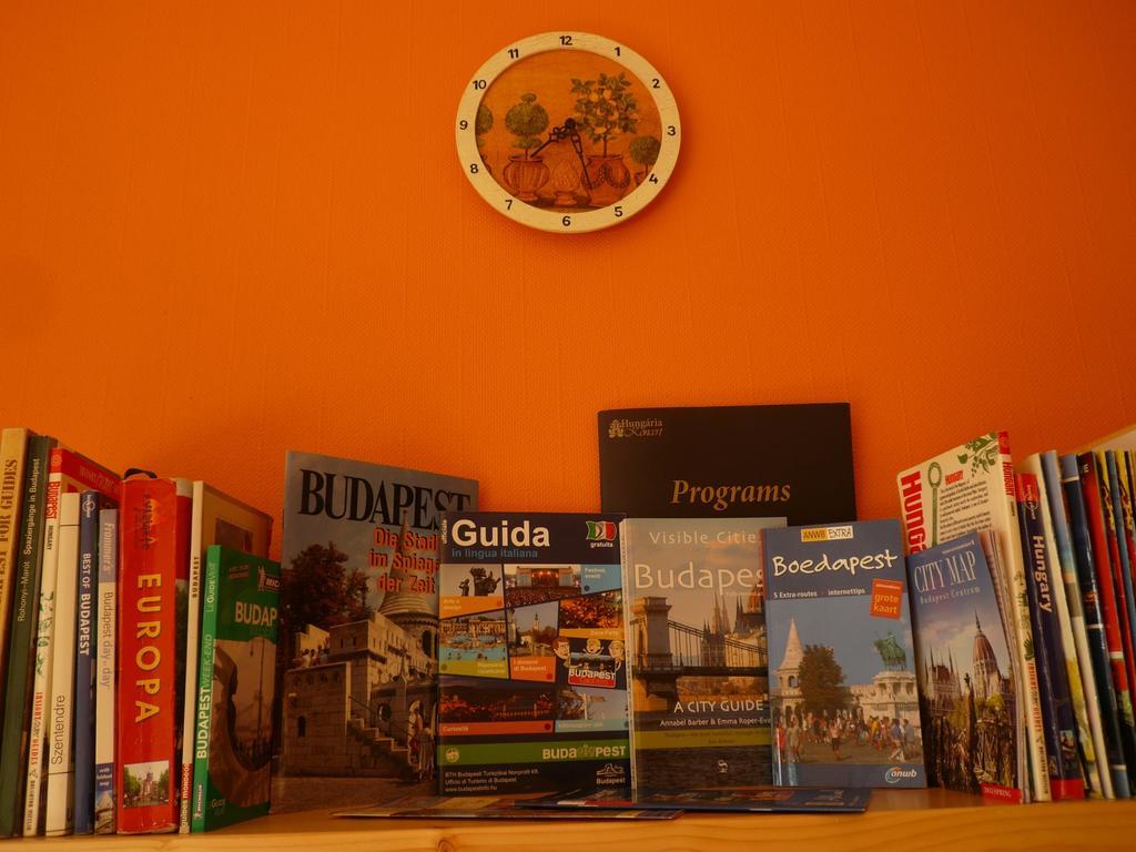 Museum View Apartment Budapest Phòng bức ảnh
