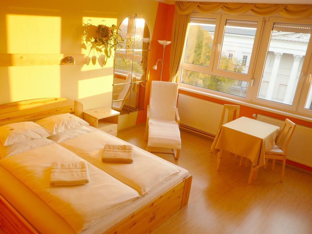 Museum View Apartment Budapest Ngoại thất bức ảnh